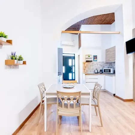 Cappuccini 62 House Apartment Palermo